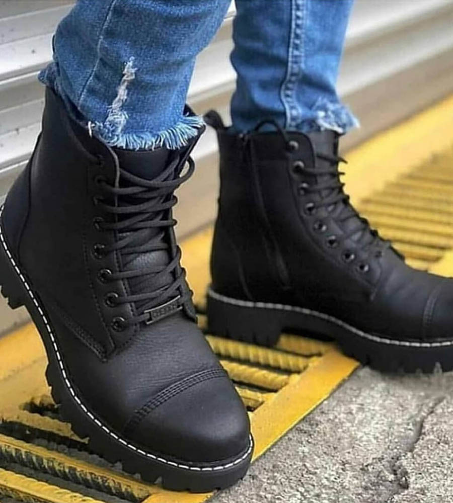 Mens boots C009