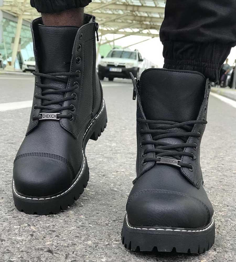 Mens boots C009