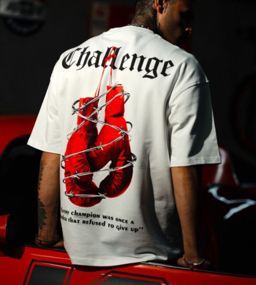 Oversized t-shirt -CHA- TR100ES