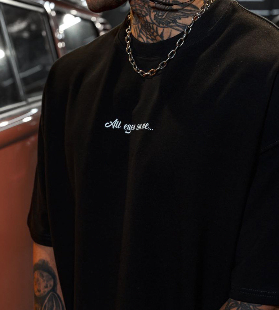 Oversized t-shirt -ALL EYES ON ME- TR071ES