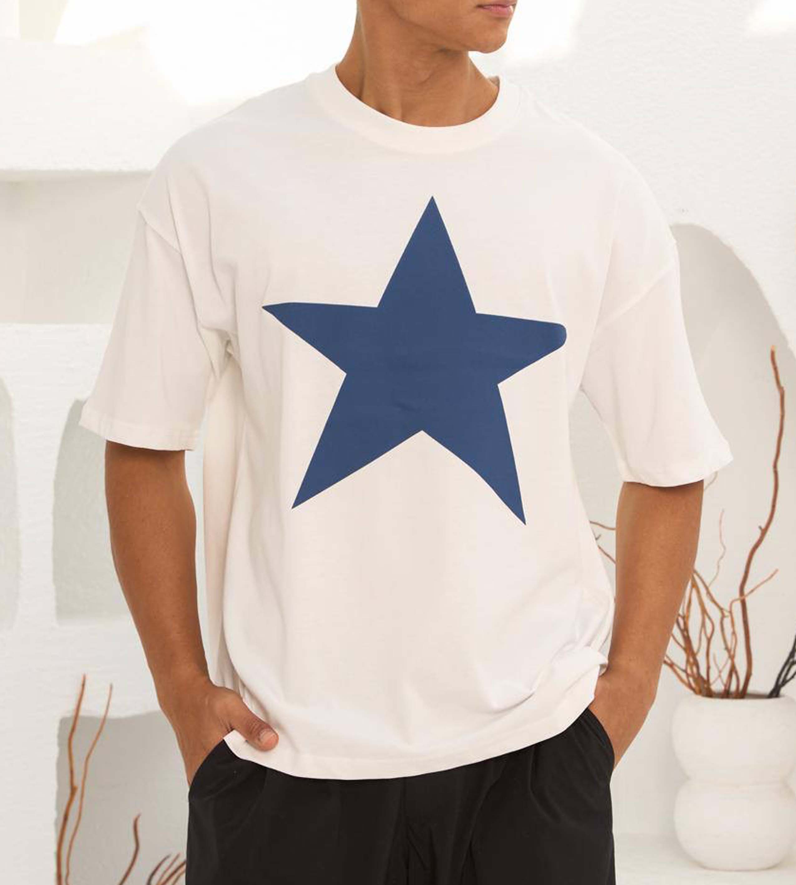 Oversized t-shirt -STAR- TR085EK