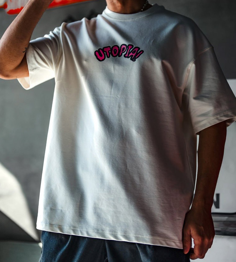 Oversized t-shirt -UTOPIA- TR094ES