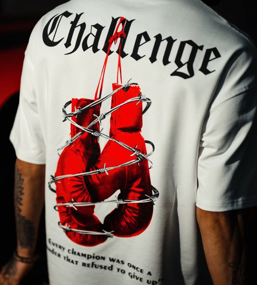 Oversized t-shirt -CHA- TR100ES