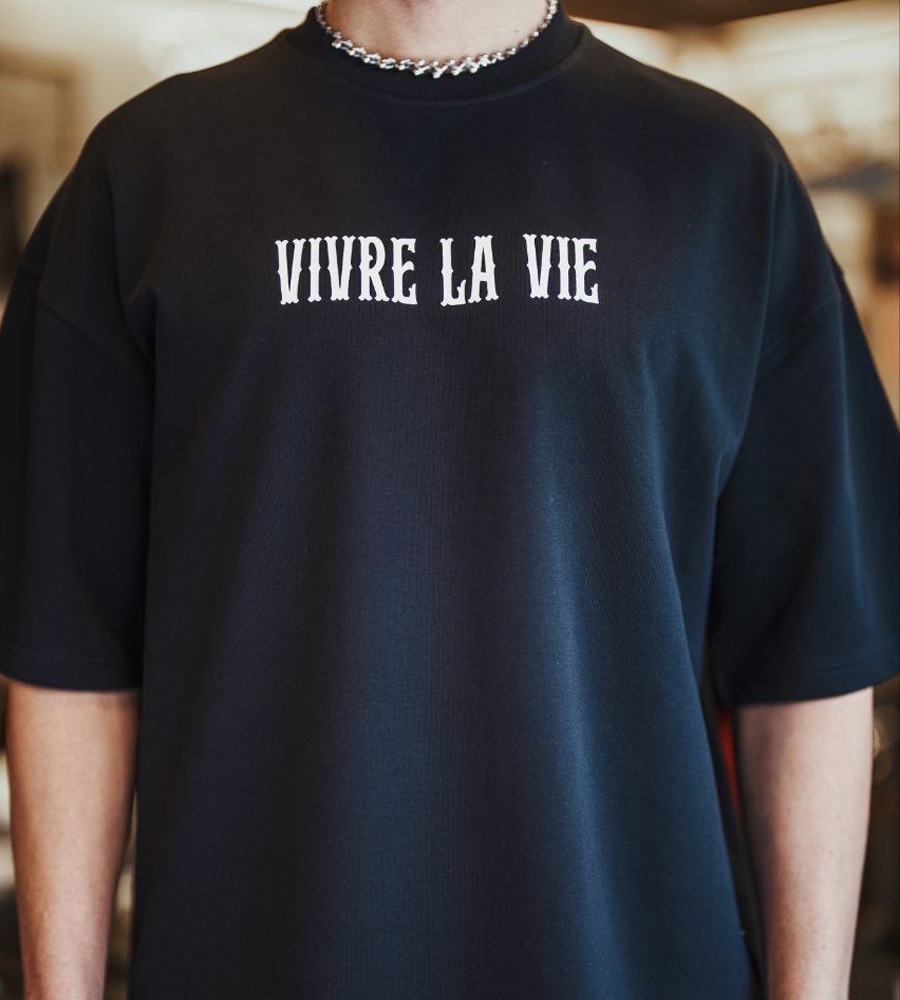 Oversized t-shirt -VIVRE LA VIE- TR107ES