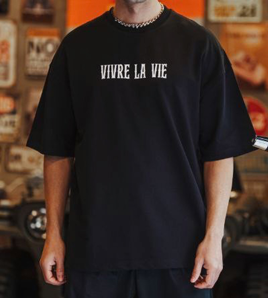 Oversized t-shirt -VIVRE LA VIE- TR107ES
