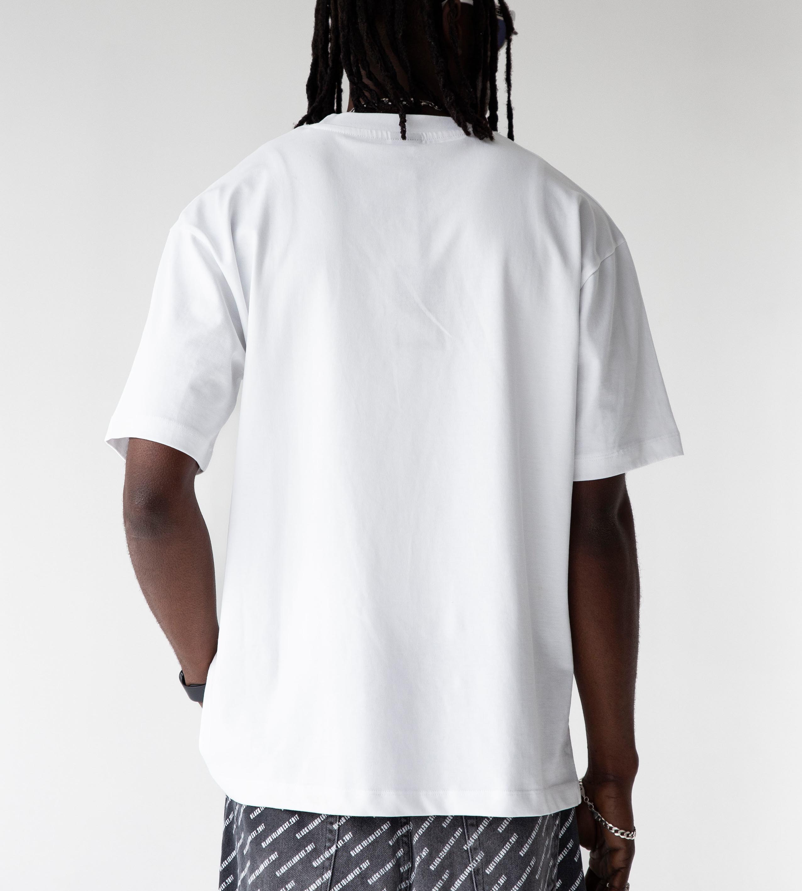 Oversized t-shirt -BELIEVE- TR1750BL BLACK ISLAND