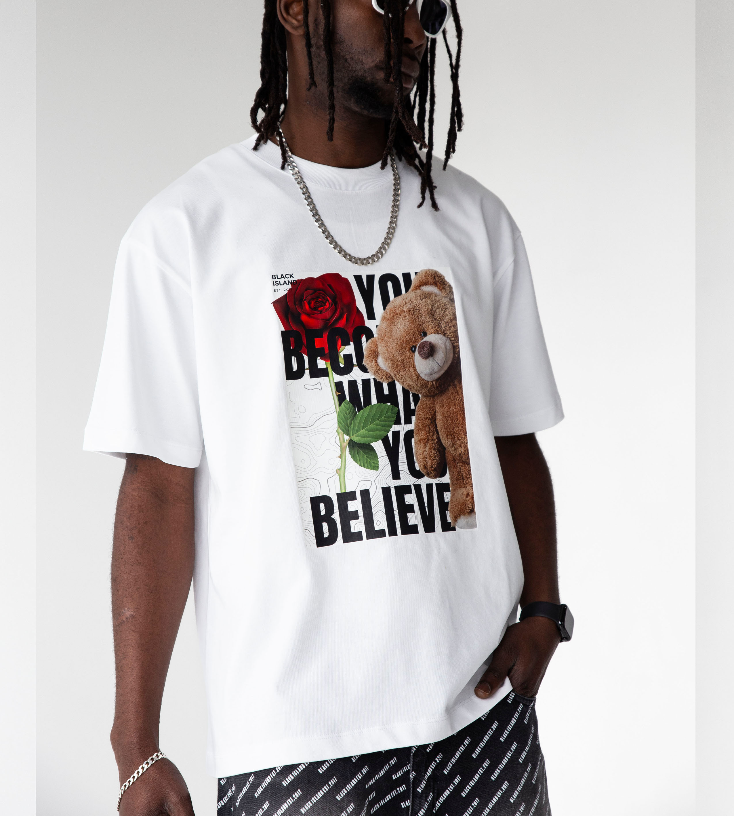 Oversized t-shirt -BELIEVE- TR1750BL BLACK ISLAND
