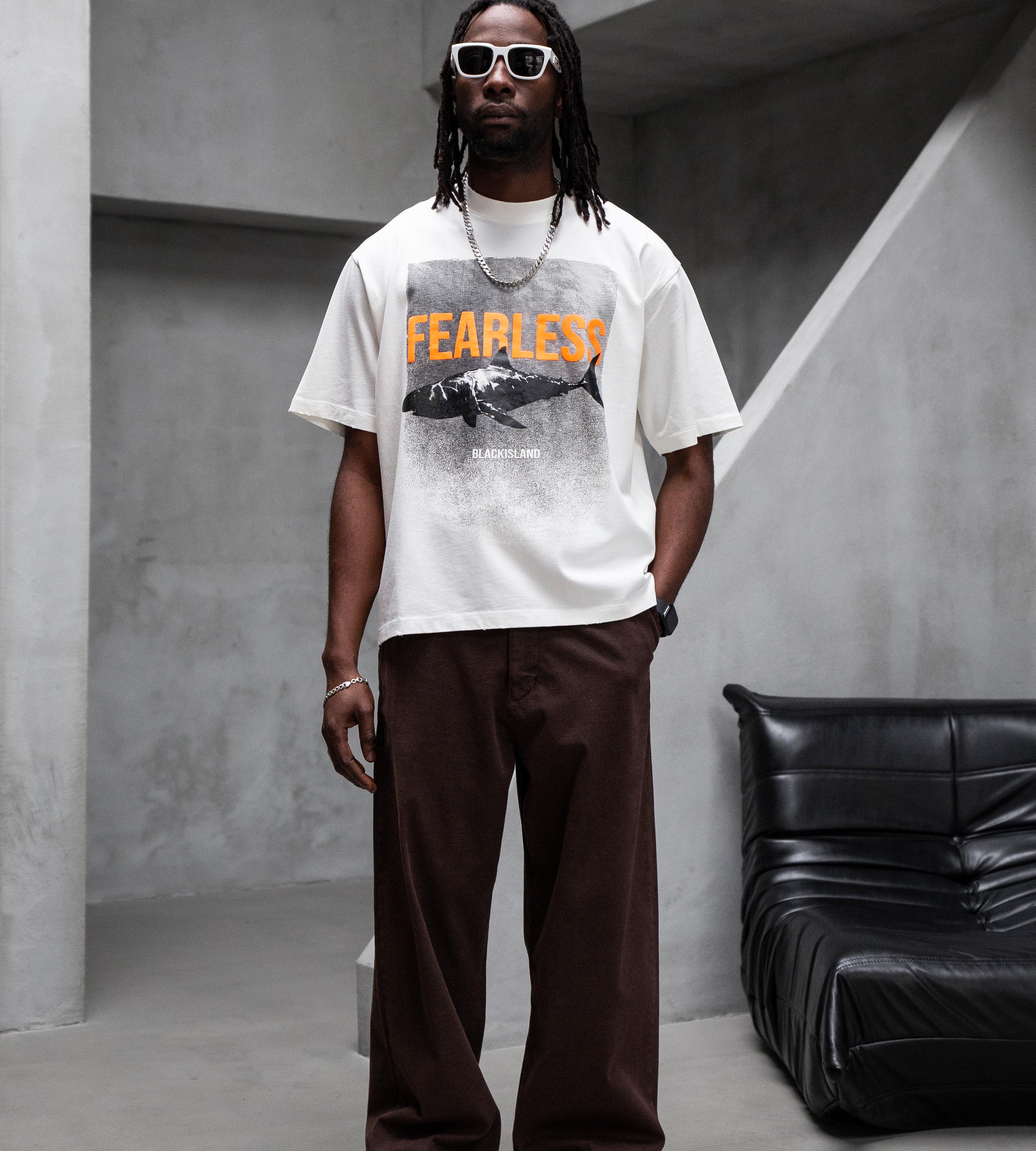 Oversized t-shirt -FEARLESS- TR1858BL BLACK ISLAND