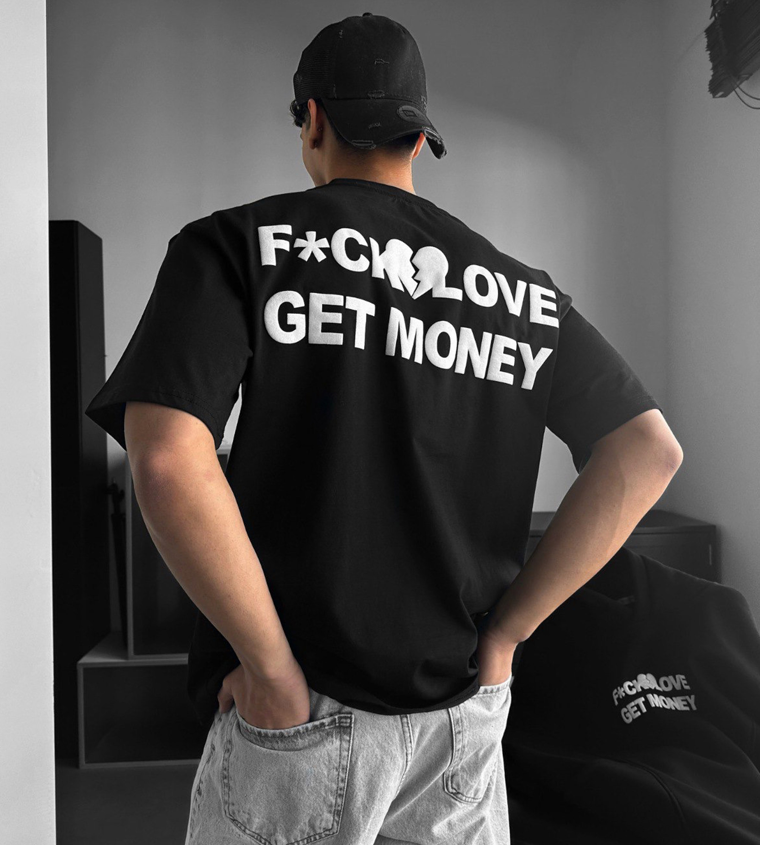 Oversized t-shirt -F*CK LOVE- TR2228MF
