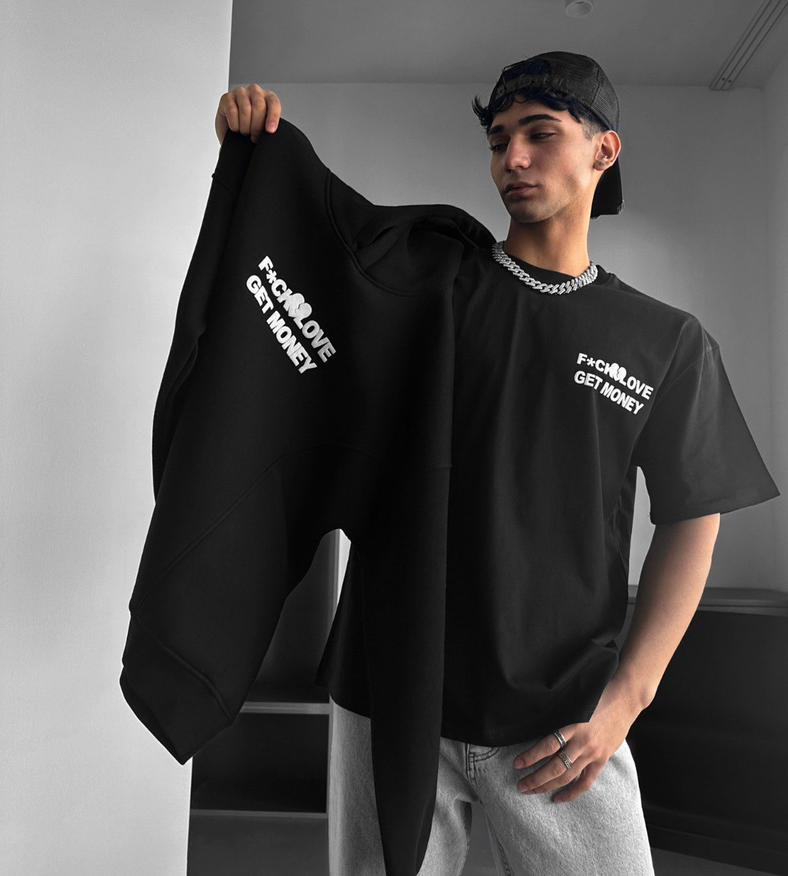 Oversized t-shirt -F*CK LOVE- TR2228MF