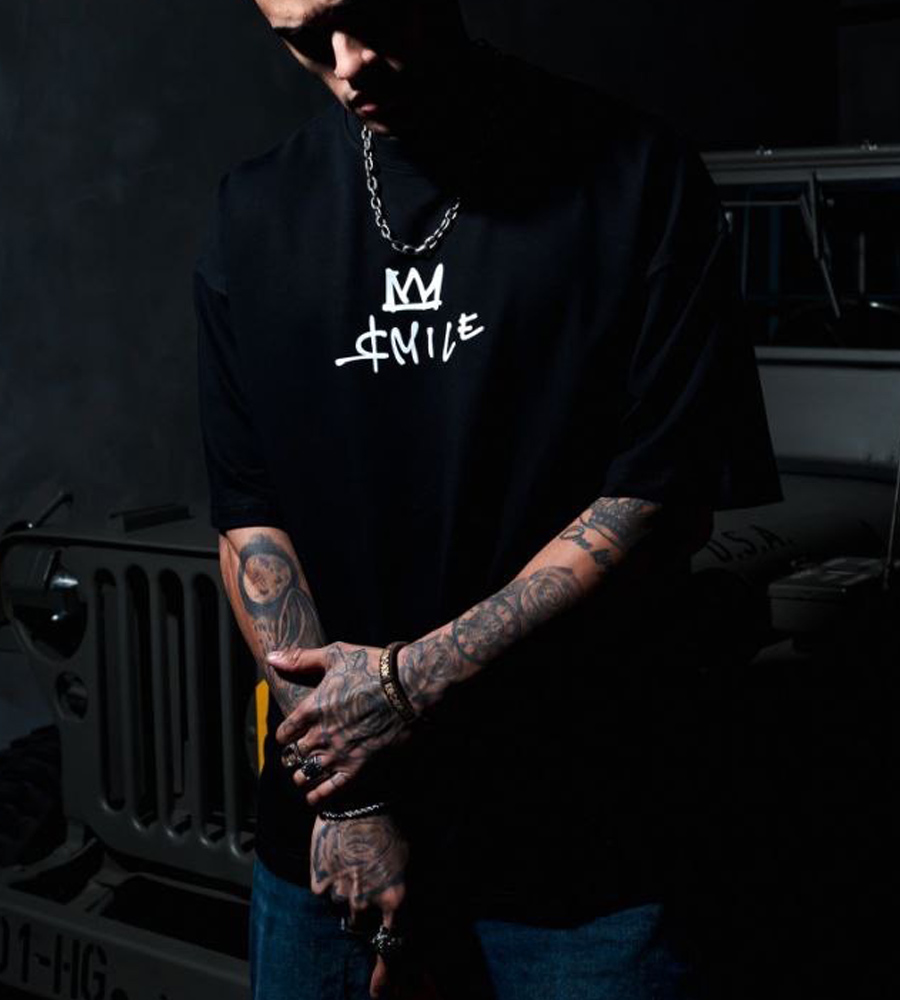 Oversized t-shirt -SMILE- TR41ES