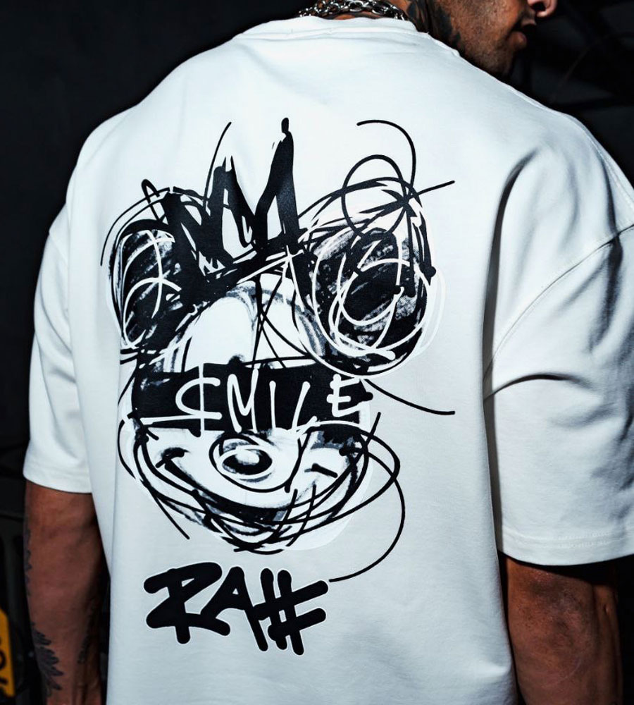 Oversized t-shirt -SMILE- TR41ES