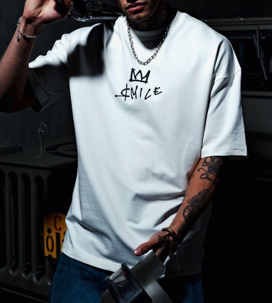 Oversized t-shirt -SMILE- TR41ES