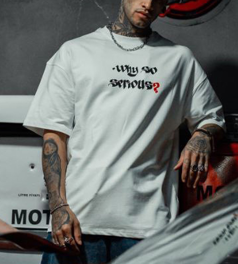 Oversized t-shirt -SERIOUS- TR76ES